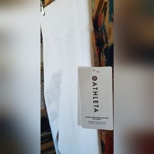 Athleta Ultra High Rise Elation 7/8 Tight (L)